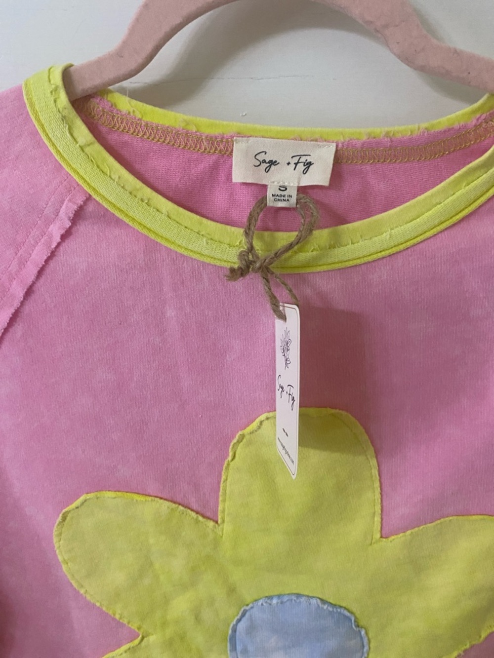 Sage & Fly Pink Floral Appliqué Crewneck Top - Picture 2 of 9